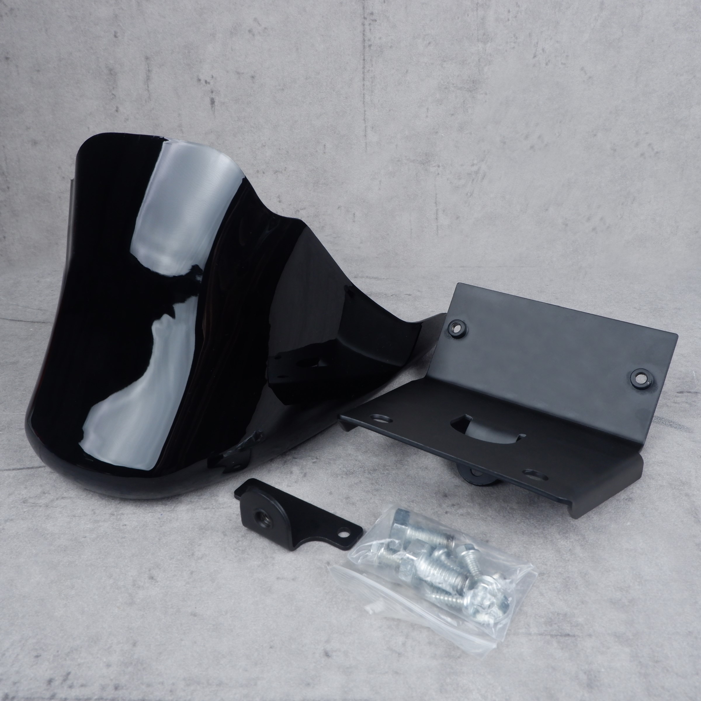 Spoiler HD Sportster (อกไก่)